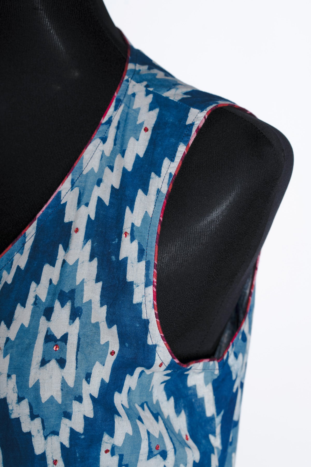 Indigo Print with natural dyes - Shrug