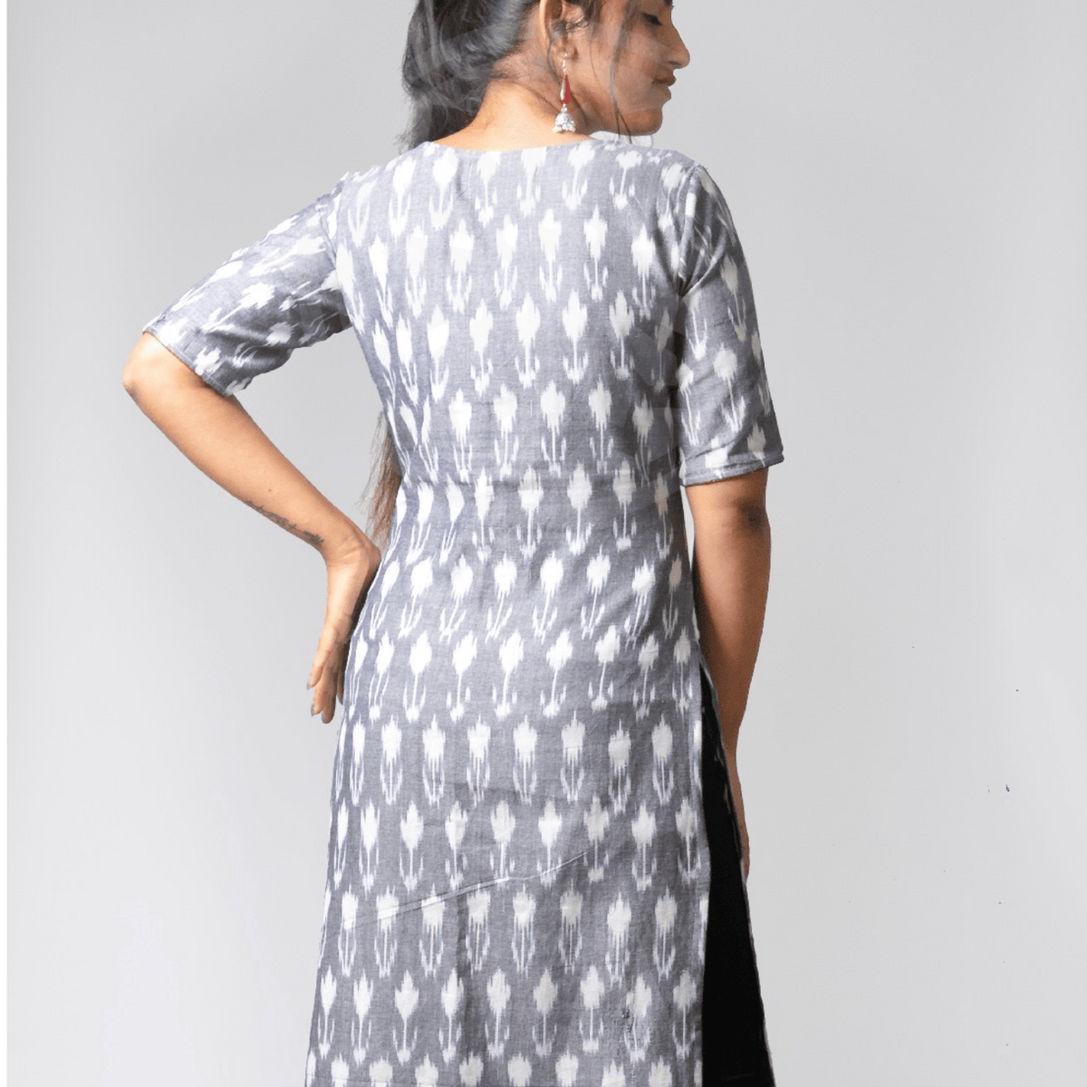 Jugalbandi Ikat kurti - Grey and Maroon