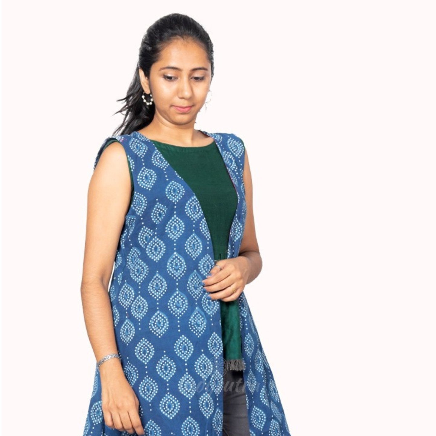Shrug - Indigo Prints